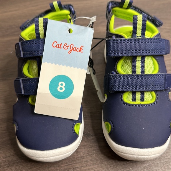 NWT Cat and Jack sandals - Picture 4 of 5